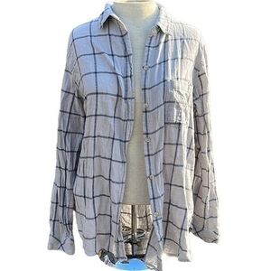 Sonoma long sleeve plaid style light gray and navy womens size large
